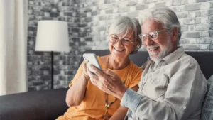 j’ai 62 ans et je n’ai jamais travaillé, voici la somme à 4 chiffres que je touche tous les mois